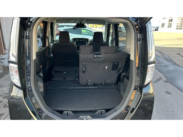 ルーミー カスタムＧ　衝突回避スマートアシスト　ＬＥＤヘッドライト　純正フルセグナビ　バックガイドモニター　スマートキー　エンジンスターター　ＥＴＣ夏冬アルミホイール　ワンオーナー車（15枚目）