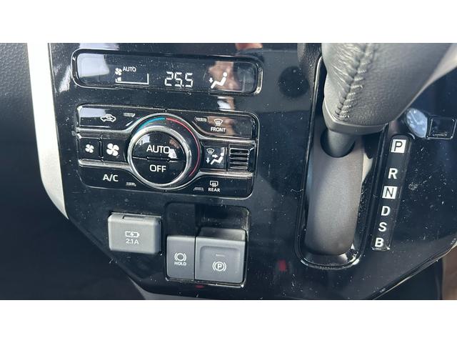 ルーミー カスタムＧ　衝突回避スマートアシスト　ＬＥＤヘッドライト　純正フルセグナビ　バックガイドモニター　スマートキー　エンジンスターター　ＥＴＣ夏冬アルミホイール　ワンオーナー車（26枚目）