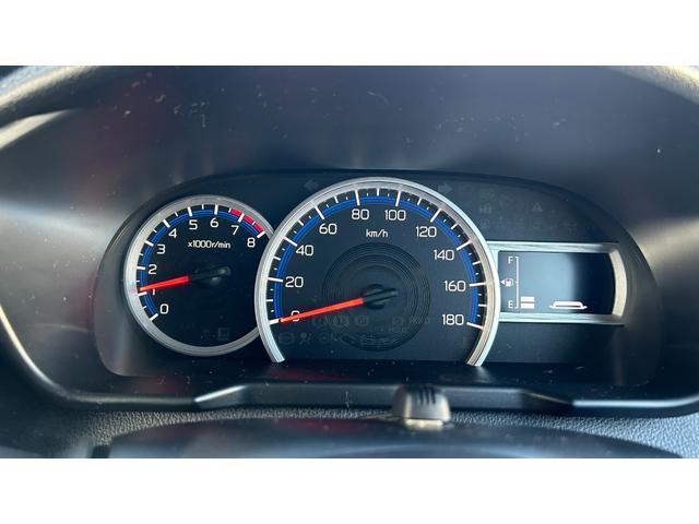 ルーミー カスタムＧ　衝突回避スマートアシスト　ＬＥＤヘッドライト　純正フルセグナビ　バックガイドモニター　スマートキー　エンジンスターター　ＥＴＣ夏冬アルミホイール　ワンオーナー車（29枚目）