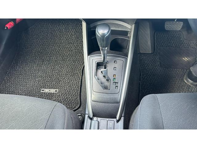 カローラフィールダー ＥＸ　トヨタセーフティーセンス　純正ＣＤチューナー　トラクションコントロール　横滑り防止　スマートキー　ＥＴＣ（22枚目）