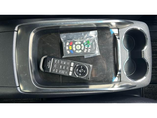 アルファード 2.5S Aパッケージ アルパイン製10インチフルセグナビ バックガイドモニター 天井後席モニター キー一体型エンジンスターター 両側電動スライドドア LEDヘッドライト ドライブレコーダー クルーズコントロール(32枚目)