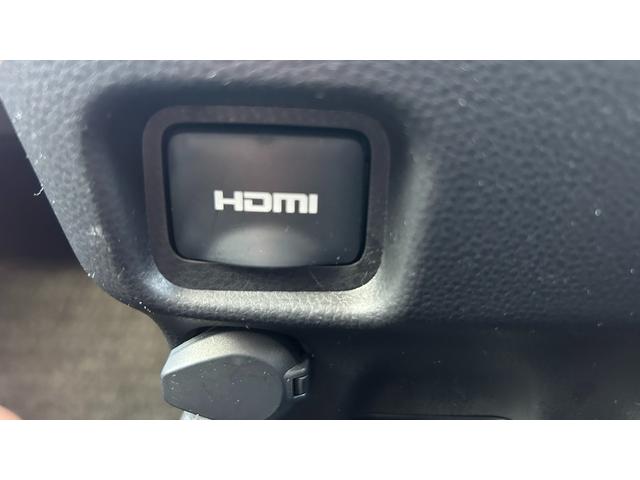 ヴォクシー Ｓ－Ｚ　トヨタセーフティーセンス　ＤＡフルセグナビ　パノラミックビューモニター　ＨＤＭＩ端子　１４型有機ＥＬ後席モニター　デジタルインナーミラー　アドバンストパーク　運転席・助手席シートヒーター付き（32枚目）