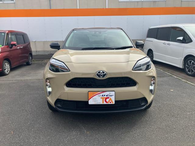 ヤリスクロス Ｇ　サイドバイザー　ＴＳＳ　ディスプレイオーディオ　バックカメラ　ベージュ×ブラックツートンカラー　４ＷＤ（2枚目）