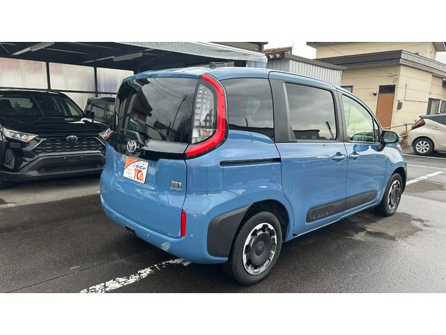 シエンタ ハイブリッドZ TSS DAフルセグナビ パノラミックビューモニター 運手席・助手席シートヒーター ハンドルヒーター ETC クルーズコントロール 1500Wコンセント アドバンストパーク 両側電動スライドドア(6枚目)