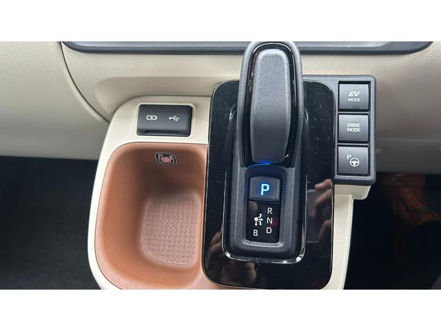 シエンタ ハイブリッドZ TSS DAフルセグナビ パノラミックビューモニター 運手席・助手席シートヒーター ハンドルヒーター ETC クルーズコントロール 1500Wコンセント アドバンストパーク 両側電動スライドドア(32枚目)