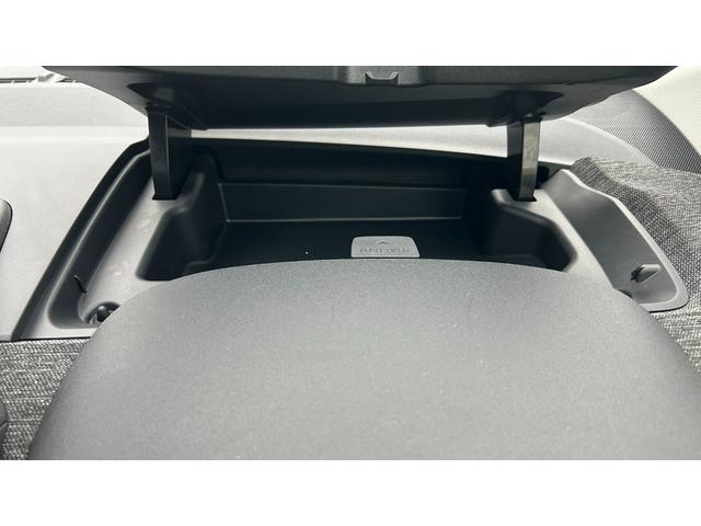 シエンタ ハイブリッドZ TSS DAフルセグナビ パノラミックビューモニター 運手席・助手席シートヒーター ハンドルヒーター ETC クルーズコントロール 1500Wコンセント アドバンストパーク 両側電動スライドドア(35枚目)