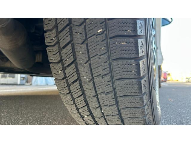 ヴォクシー ＺＳ　煌ＩＩＩ　トヨタセーフティーセンス　ＬＥＤヘッドライト　社外フルセグナビ　バックモニター　後席モニター　スマートキー＆純正エンジンスターター　クルーズコントロール（36枚目）