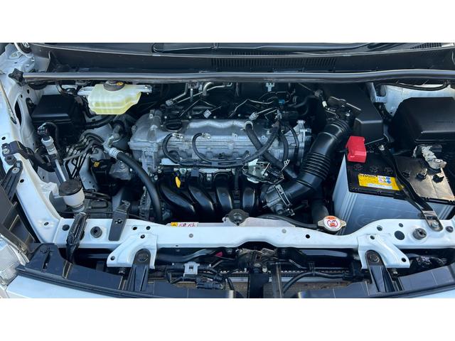 ヴォクシー ＺＳ　煌ＩＩＩ　トヨタセーフティーセンス　ＬＥＤヘッドライト　社外フルセグナビ　バックモニター　後席モニター　スマートキー＆純正エンジンスターター　クルーズコントロール（37枚目）