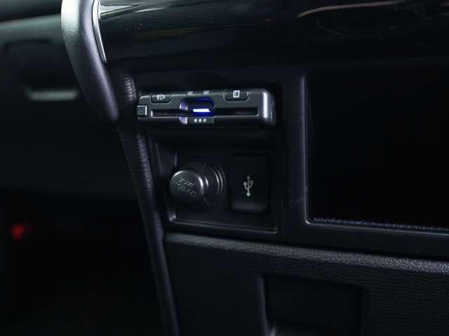 デリカＤ：５ Ｐ　純正１０．１型ナビ　バックカメラ　ドライブレコーダー　ＥＴＣ　電動シート　電動リアゲート　電動サイドステップ（16枚目）