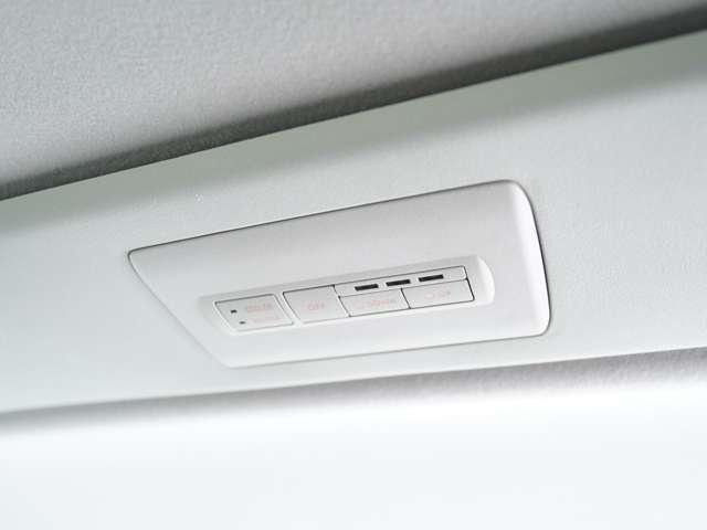 デリカＤ：５ Ｐ　純正１０．１型ナビ　バックカメラ　ドライブレコーダー　ＥＴＣ　電動シート　電動リアゲート　電動サイドステップ（31枚目）