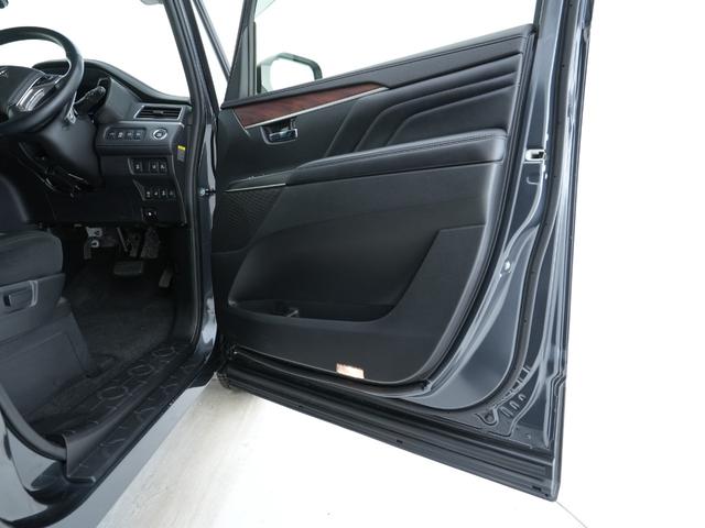 デリカD:5 P 純正10.1型ナビ マルチアラウンドモニター 後席モニター 両側電動スライドドア 電動サイドステップ 純正エンジンスターター 夏冬タイヤセット 後席カーテン(38枚目)