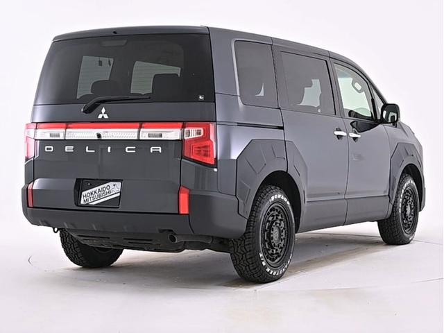 デリカＤ：５ Ｐ　フロントグリル・オーバーフェンダー【ＷＡＲＬＯＣＫ】　ＭＬＪホイール【ＢＬＡＣＫ　ＲＨＩＮＯ】　ミラー部ラプター塗装（3枚目）