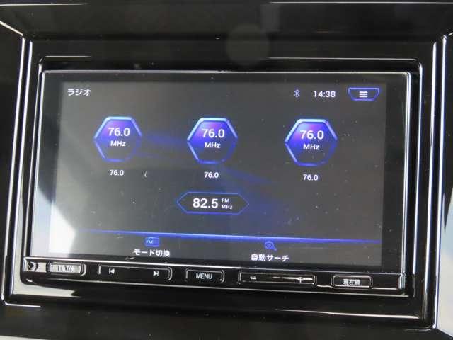 �i�r���j���[���a�����������������@�\���t���Ă��܂��̂ŃX�}�z���q���ĉ��y�𒮂����Ƃ��ł��܂���