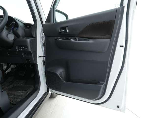 ｅＫクロススペース Ｇ　プラスエディション　ナビ　マルチアラウンドモニター　ドライブレコーダー　純正エンジンスターター　両側電動スライドドア（33枚目）