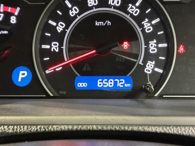 ノア Ｇ　４ＷＤ　メモリーナビ　バックカメラ　衝突被害軽減システム　ＥＴＣ　両側電動スライド　ＬＥＤヘッドランプ　ウオークスルー　乗車定員８人　３列シート　アイドリングストップ（13枚目）