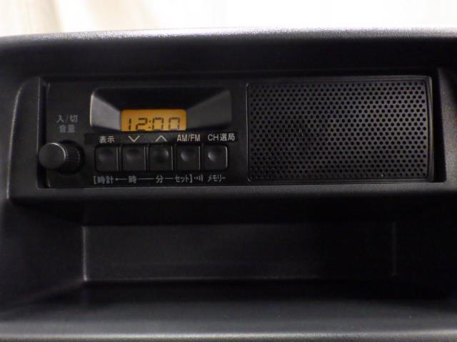 キャリイトラック ＫＣエアコン・パワステ　４ＷＤ　衝突被害軽減システム　アイドリングストップ（8枚目）