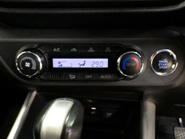 ライズ Ｚ　４ＷＤ　フルセグ　メモリーナビ　バックカメラ　衝突被害軽減システム　ＬＥＤヘッドランプ　記録簿　アイドリングストップ（13枚目）