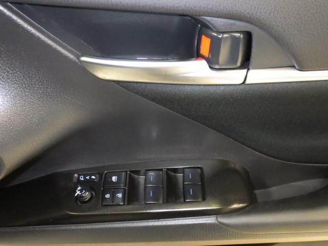 �h�A�X�C�b�`���