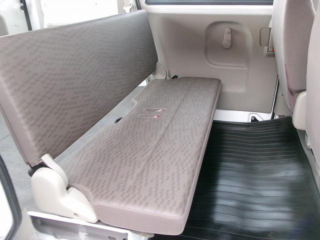 ＮＶ１００クリッパーバン ＤＸ　ハイルーフ　切替式４ＷＤ　５ＡＧＳ車　ＡＢＳ　アルミ（8枚目）