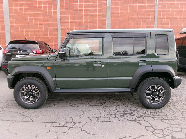 ジムニーノマド FC 4WD ワンオーナー アイドリングストップ 障害物センサー プッシュスタート レーンキープ 前席シートヒーター スマートキーレス スペアキー(3枚目)