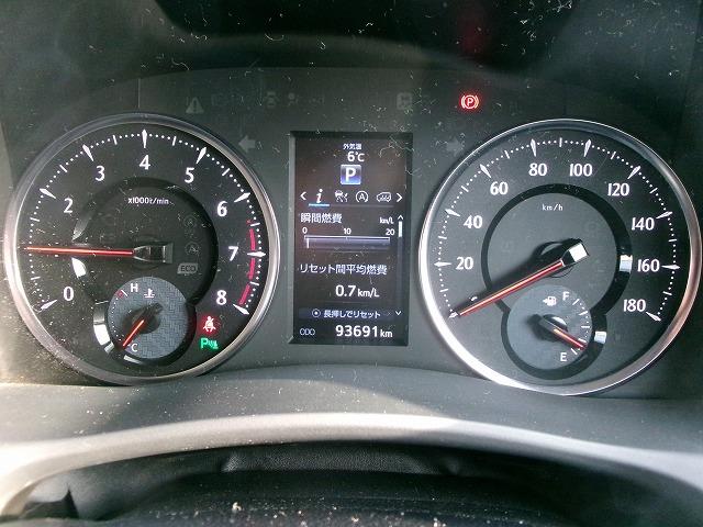 ヴェルファイア ２．５Ｚ　Ａエディション　４ＷＤ　ナビ＆フルセグＴＶ＆Ｂｌｕｅｔｏｏｔｈオーディオ　ワイパーデアイサー　オットマンシート　ミュージックサーバー　フリップダウンモニター　レーダー　ＥＴＣ（10枚目）