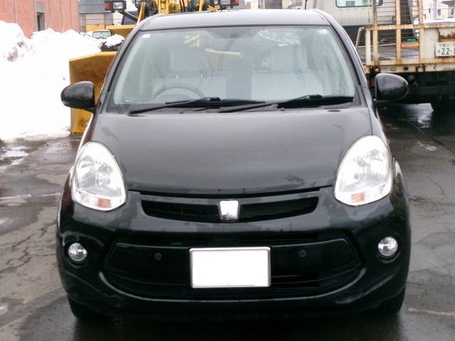 パッソ Ｘ　Ｌパッケージ　４ＷＤ　ナビ＆ＴＶ＆Ｂｌｕｅｔｏｏｔｈオーディオ＆バックカメラ　ワイパーデアイサー　障害物センサー　　キーフリーシステム　エンジンスターター　バイザー（2枚目）