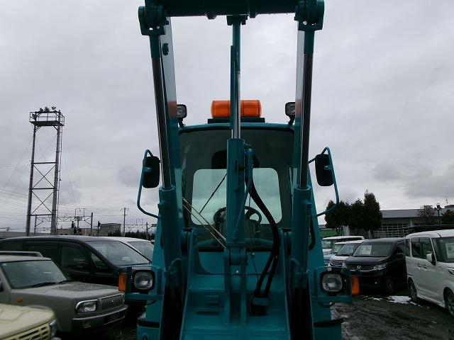 日本 　ＲＡ５０１　４ＷＤ　ショベル　３０９４ｈｏｕｒ　０．５サイズバケット　ヒーター　キャビン　前後ＬＥＤ作業灯（15枚目）
