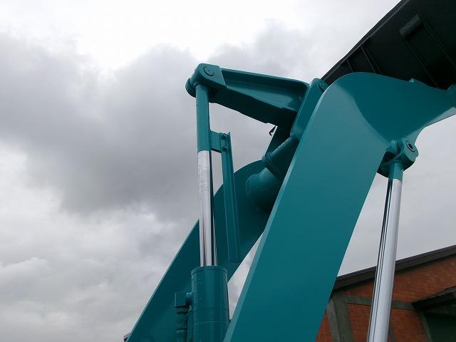 日本 　ＲＡ５０１　４ＷＤ　ショベル　３０９４ｈｏｕｒ　０．５サイズバケット　ヒーター　キャビン　前後ＬＥＤ作業灯（23枚目）