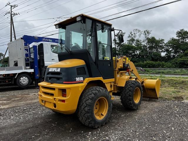 　ＣＡＴ９０３Ｂ　ホイルローダ　スパイクタイヤ(28枚目)