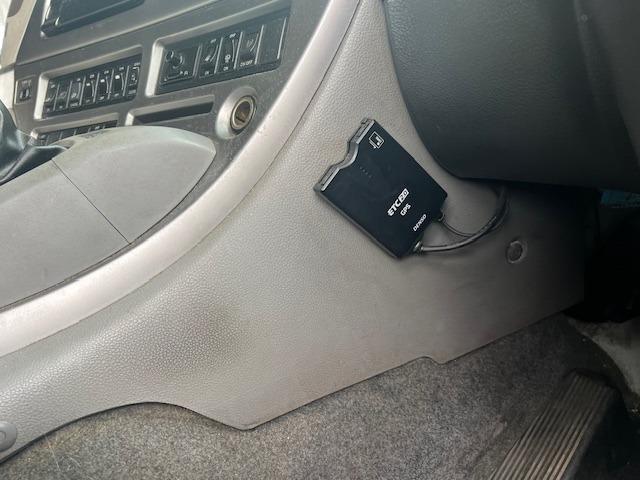 クオン 増t冷蔵冷凍車 エアサス LKG―CD5ZA ハイルーフ エスコット バックモニター ETC 走行不明 パワーステアリング パワーウィンドウ エアコン(39枚目)