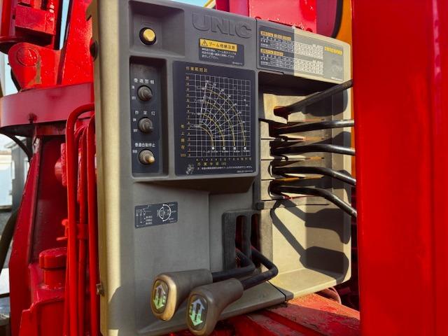 ギガ 　セルフ　ラジコン　重機運搬車　４段クレーンフックイン　ユニックＵＲＡ５０４Ｈ　エンジン６ＷＡ１　ウインチ付　ＫＣ－ＣＹＨ５０Ｗ２　６９５６５５ｋｍ　検Ｒ７年１２月　エアコン　Ｆ７　４軸低床（6枚目）