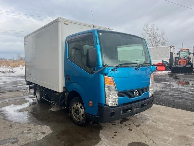 アトラストラック 　保冷バン　切替４ＷＤ　床キーストン　左サイドドア付　箱内寸　長３２００幅１６４０高１６００　Ｆ５　ＡＣ　キーレス　バックモニター　ドラレコ　ＳＤＧ－ＳＺ５Ｆ２４　１４３００５ｋｍ（2枚目）