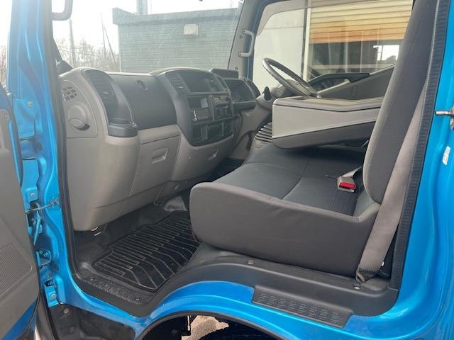 アトラストラック 　保冷バン　切替４ＷＤ　床キーストン　左サイドドア付　箱内寸　長３２００幅１６４０高１６００　Ｆ５　ＡＣ　キーレス　バックモニター　ドラレコ　ＳＤＧ－ＳＺ５Ｆ２４　１４３００５ｋｍ（38枚目）