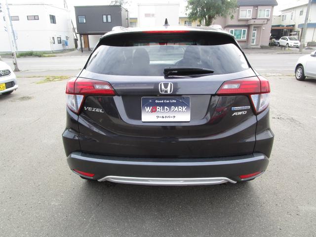 ヴェゼル ハイブリッドＸ・Ｌパッケージ　４ＷＤ　純正メモリーナビ地デジ　３段切替バックカメラ　ブルートゥース電話音楽　ＤＶＤ再生　ＳＤ録音再生　ステアスイッチ　衝突被害軽減ブレーキ　クルーズコントロール　スマートキー＆プッシュスタート（7枚目）