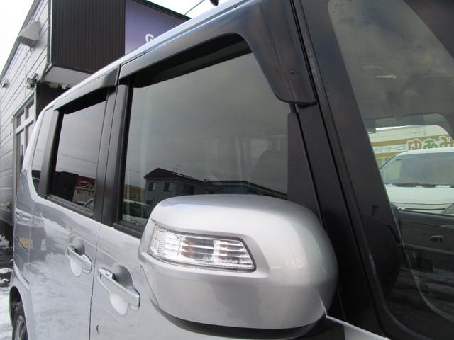 Ｎ－ＢＯＸ 　ＳＳパッケージ４ＷＤ　純正ギャザーズナビ　３段切替バックカメラ　ＳＤ再生　ブルートゥース音楽　シティブレーキ　前席シートヒーター　スマートキープッシュスタート（28枚目）