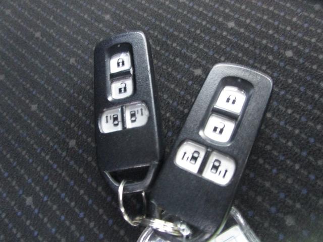 Ｎ－ＢＯＸ 　ＳＳパッケージ４ＷＤ　純正ギャザーズナビ　３段切替バックカメラ　ＳＤ再生　ブルートゥース音楽　シティブレーキ　前席シートヒーター　スマートキープッシュスタート（30枚目）