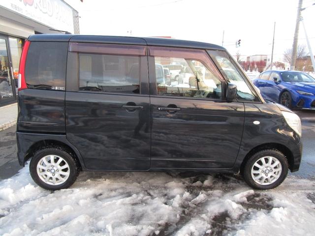 ルークス Ｅ　４ＷＤ　社外メモリーナビ地デジ　スマートキー　社外ドライブレコーダー　シートヒーター　社外１３インチＡＷ（4枚目）