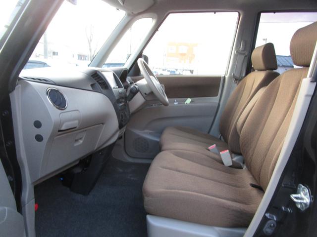 ルークス Ｅ　４ＷＤ　社外メモリーナビ地デジ　スマートキー　社外ドライブレコーダー　シートヒーター　社外１３インチＡＷ（10枚目）