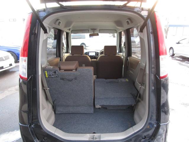 ルークス Ｅ　４ＷＤ　社外メモリーナビ地デジ　スマートキー　社外ドライブレコーダー　シートヒーター　社外１３インチＡＷ（16枚目）