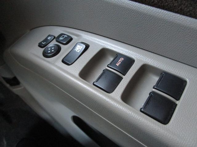 ルークス Ｅ　４ＷＤ　社外メモリーナビ地デジ　スマートキー　社外ドライブレコーダー　シートヒーター　社外１３インチＡＷ（23枚目）