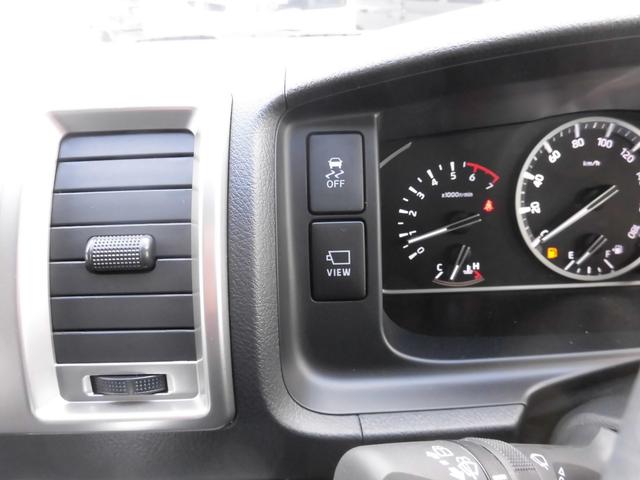 ハイエースワゴン グランドキャビン　寒冷地仕様　ホワイトパールクリスタルシャイン　パワースライドドア　バックドアイージークローザー　ＬＥＤヘッドライト　パノラミックビュー　デジタルインナーミラー　ＬＥＤフォグランプ　フロアマット（30枚目）