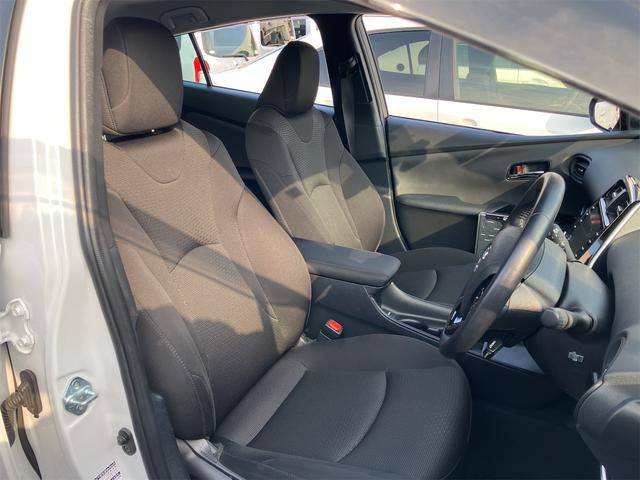 プリウス SセーフティプラスII 4WD ドライブレコーダー ETC クリアランスソナー レーンアシスト オートクルーズコントロール 衝突被害軽減システム バックカメラ ナビ アルミホイール オートマチックハイビーム オートライト(37枚目)