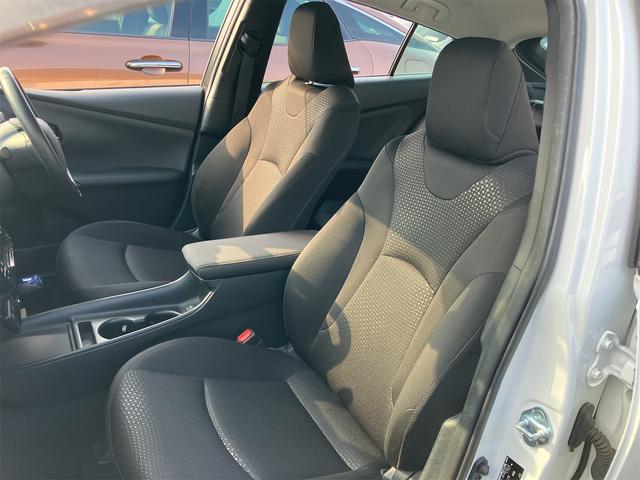 プリウス SセーフティプラスII 4WD ドライブレコーダー ETC クリアランスソナー レーンアシスト オートクルーズコントロール 衝突被害軽減システム バックカメラ ナビ アルミホイール オートマチックハイビーム オートライト(44枚目)