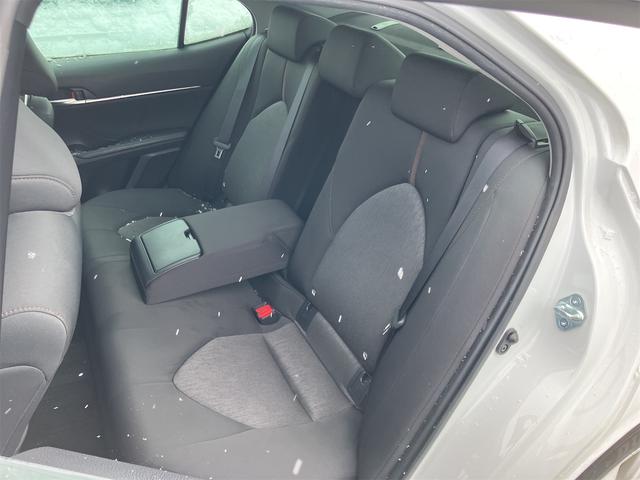 カムリ G 4WD ETC クリアランスソナー オートクルーズコントロール 衝突被害軽減システム バックカメラ ナビ アルミホイール オートマチックハイビーム オートライト LEDヘッドランプ CVT(31枚目)