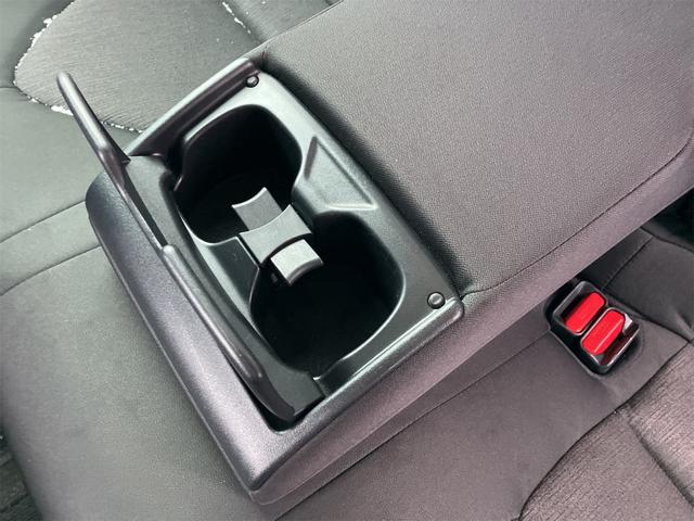 カムリ G 4WD ETC クリアランスソナー オートクルーズコントロール 衝突被害軽減システム バックカメラ ナビ アルミホイール オートマチックハイビーム オートライト LEDヘッドランプ CVT(32枚目)