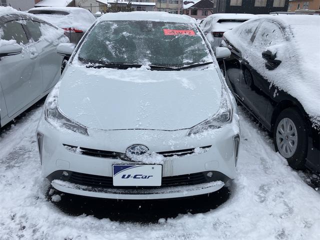 プリウス SセーフティプラスII 4WD ETC クリアランスソナー レーンアシスト オートクルーズコントロール 衝突被害軽減システム バックカメラ ナビ アルミホイール オートマチックハイビーム オートライト LEDヘッドランプ(12枚目)