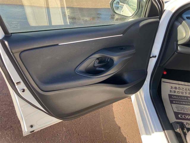 ヤリス G 4WD ETC ナビ クリアランスソナー オートクルーズコントロール レーンアシスト 衝突被害軽減システム オートマチックハイビーム オートライト スマートキー 電動格納ミラー CVT(25枚目)