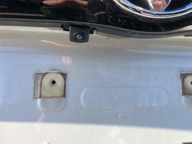 ヤリス G 4WD ETC ナビ クリアランスソナー オートクルーズコントロール レーンアシスト 衝突被害軽減システム オートマチックハイビーム オートライト スマートキー 電動格納ミラー CVT(38枚目)