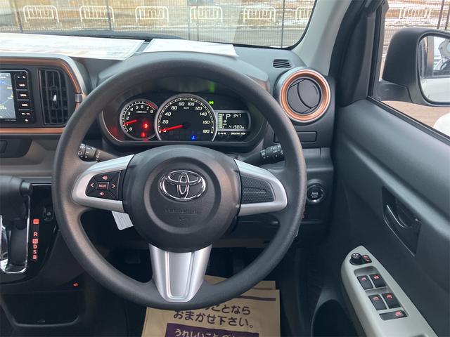 パッソ モーダ 4WD ETC ナビ クリアランスソナー 衝突被害軽減システム オートマチックハイビーム オートライト LEDヘッドランプ スマートキー アイドリングストップ 電動格納ミラー シートヒーター CVT(3枚目)