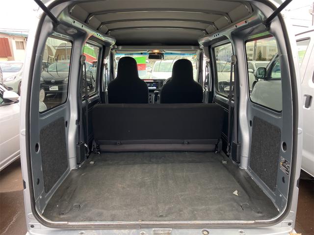 ピクシスバン デラックス SAIII 4WD 軽バン AT 衝突被害軽減システム クリアランスソナー ETC ナビ 両側スライドドア アイドリングストップ オートマチックハイビーム ESC エアコン パワーステアリング パワーウィンドウ(17枚目)